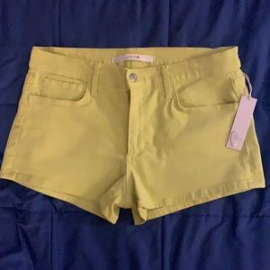 Joe’s jean shorts in lime punch Size 31